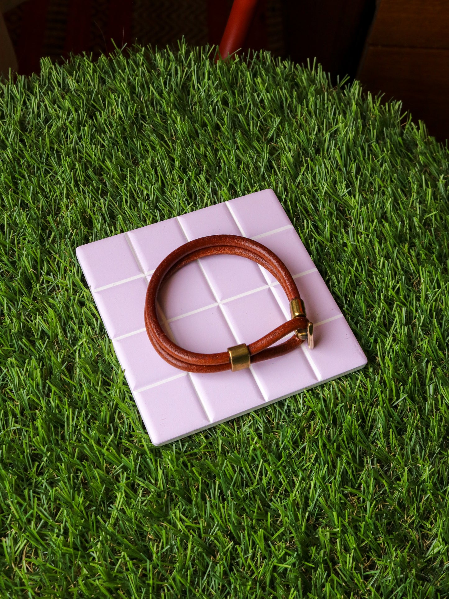 [MISFIT/SAMPLE] Friendship Leather Bracelet | 8" BROWN + BRASS