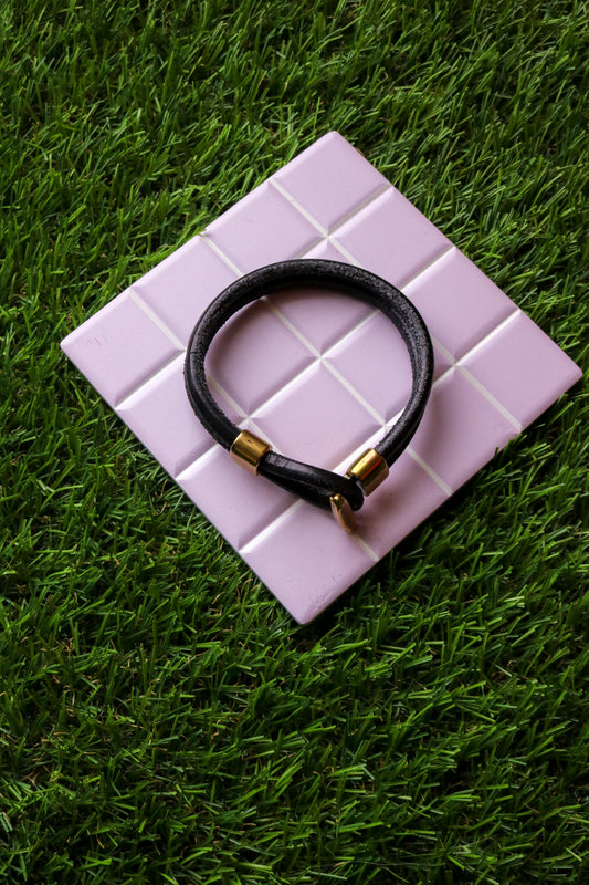 [MISFIT/SAMPLE] Friendship Leather Bracelet | 7.5" BLACK + BRASS