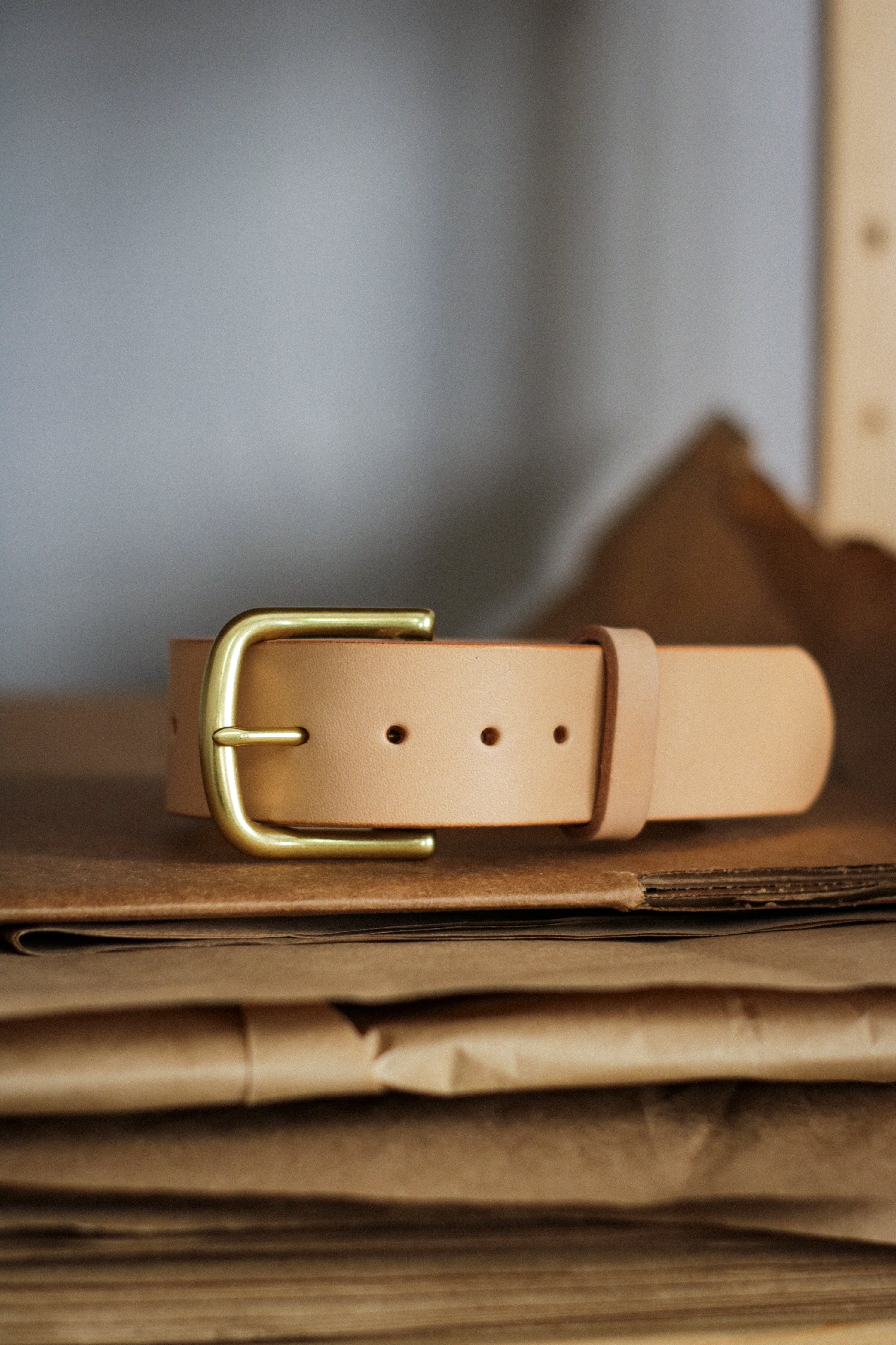 Leather Belt-Standard Natural vegetable-tanned leather belt, 1 1/2