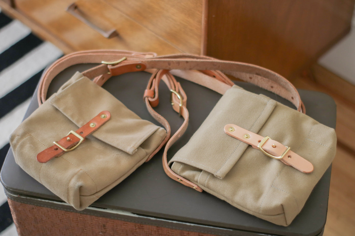 Small Cross Body Bag | HEAVY TAN CANVAS