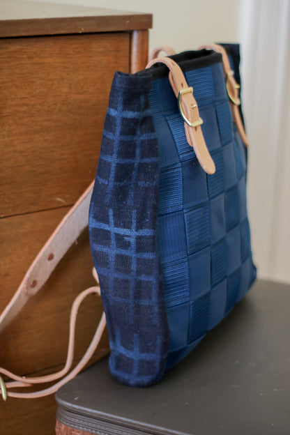 [MISFIT/SAMPLE] SUPER BLUE WOVEN DAY-PACK
