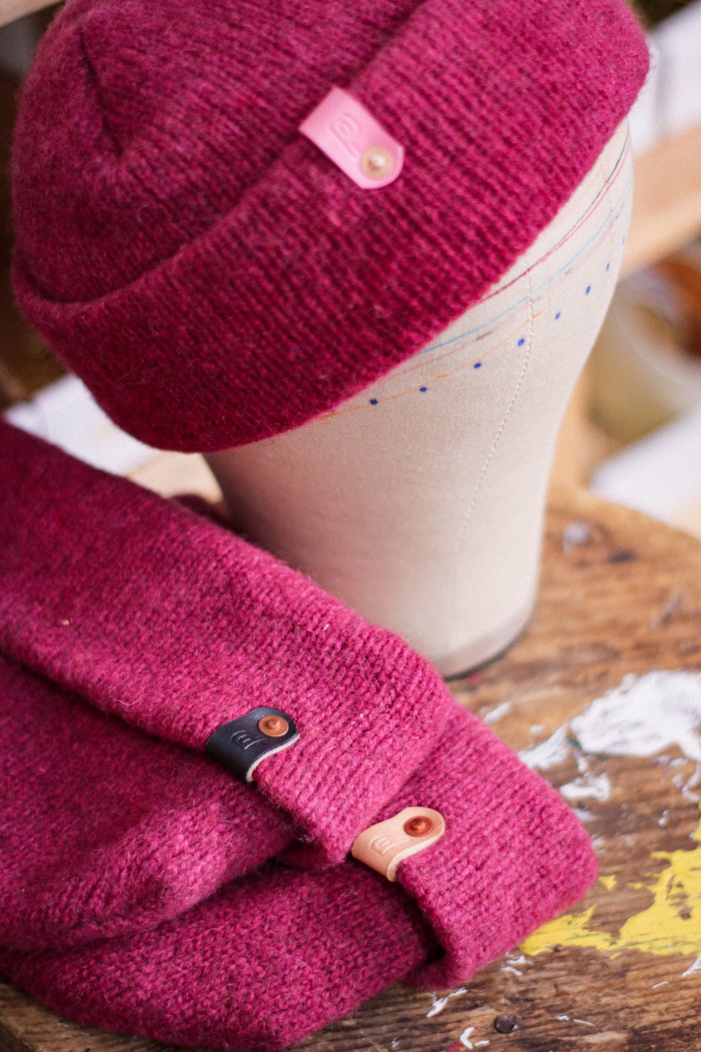 Wool Watch Cap | SUPER PINK